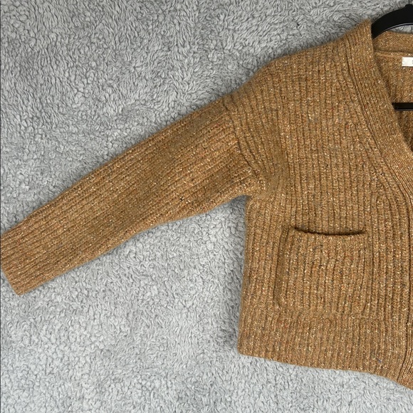MADEWELL Long Sleeve Some Wool Cropped V- Neck, Button-Up Sweater, Size L - Picture 8 of 15